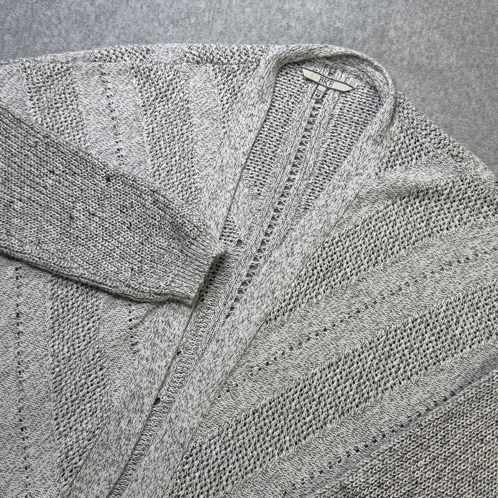 BKE Chunky Knit Cardigan M Y2K Open Front Gray Buckle Sweater
